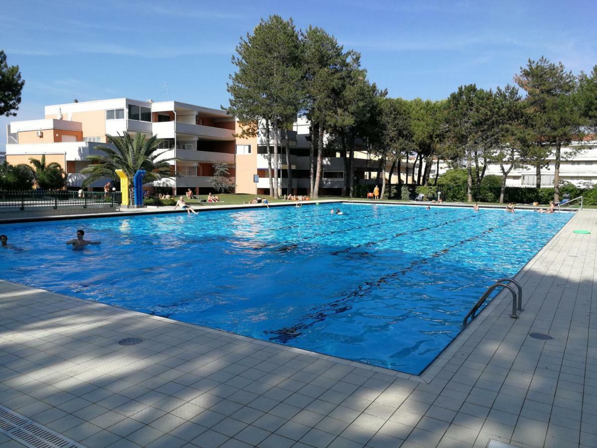 Residence Solarium Bibione Exterior foto